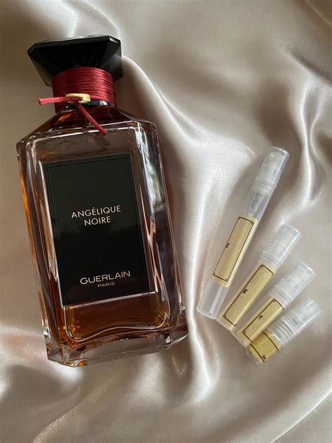 angelique noire guerlain sample.